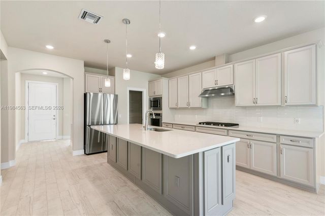 8185 Tailshot Ct, Lake Worth, FL 33467