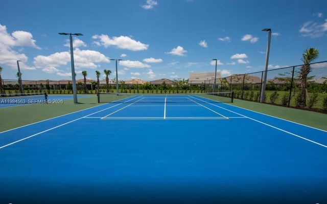 8185 Tailshot Ct, Lake Worth, FL 33467