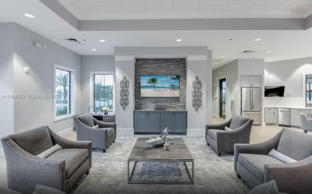 8185 Tailshot Ct, Lake Worth, FL 33467