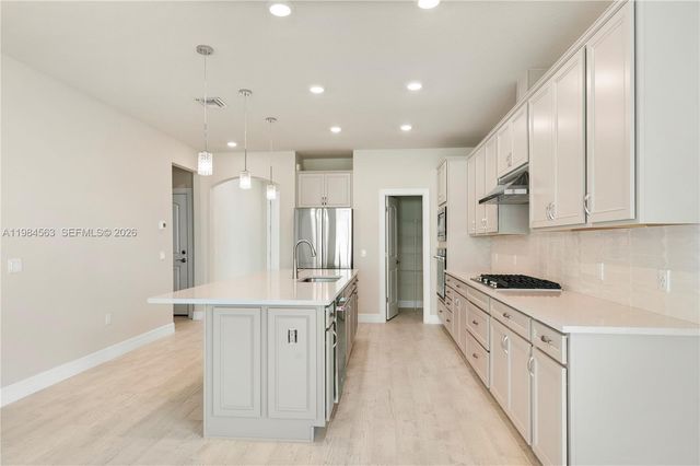 8185 Tailshot Ct, Lake Worth, FL 33467