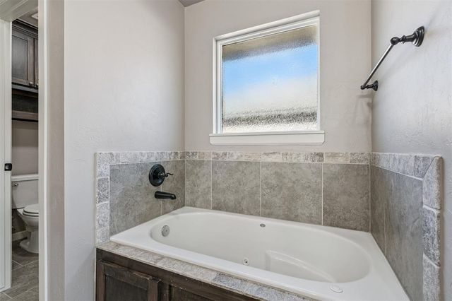 2208 Rivera Road, Yukon, OK 73099