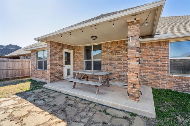 2208 Rivera Road, Yukon, OK 73099