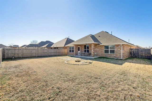 2208 Rivera Road, Yukon, OK 73099