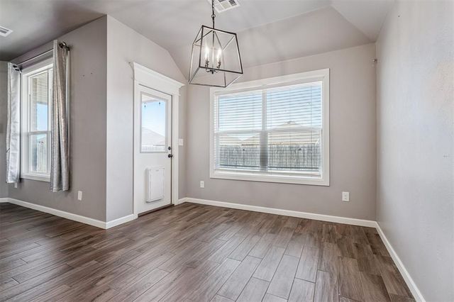 2208 Rivera Road, Yukon, OK 73099