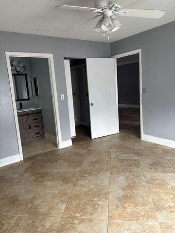 5369 Gene Circle, West Palm Beach, FL 33415