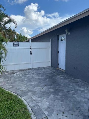 5369 Gene Circle, West Palm Beach, FL 33415