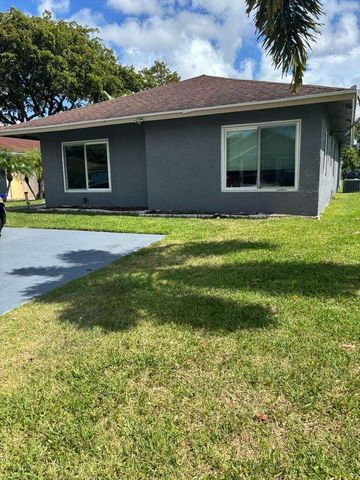 5369 Gene Circle, West Palm Beach, FL 33415