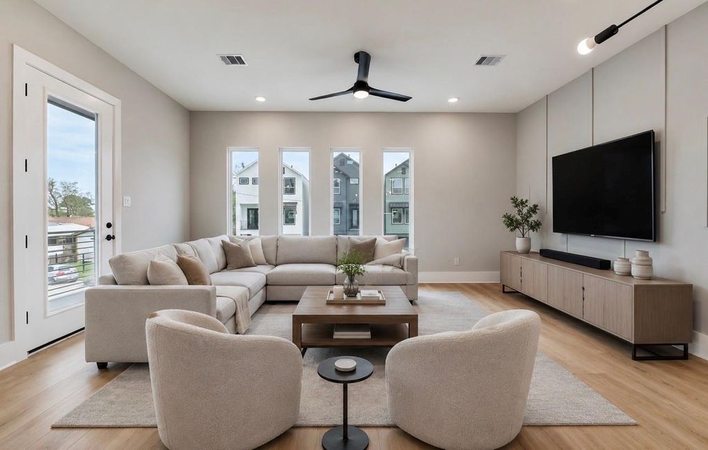 1518 Malvern Street, Houston, TX 77009