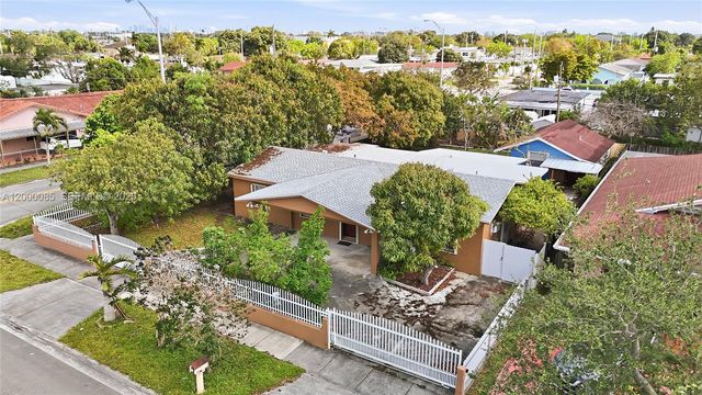 490 E 45th St, Hialeah, FL 33013