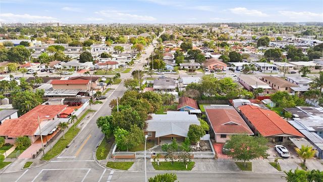 490 E 45th St, Hialeah, FL 33013