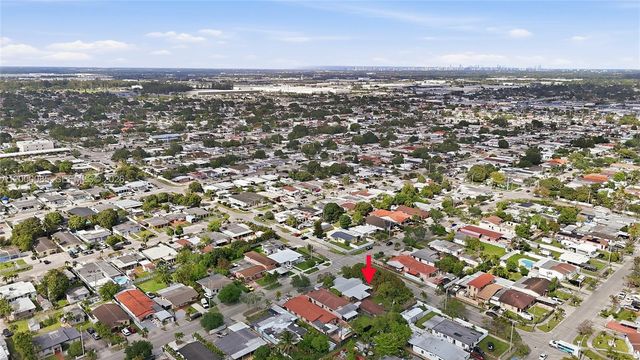 490 E 45th St, Hialeah, FL 33013