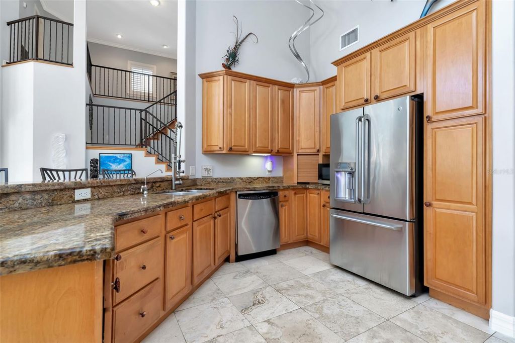 Image 11 of property listing at 1508 BOWLEES COVE, Bradenton, FL 34207