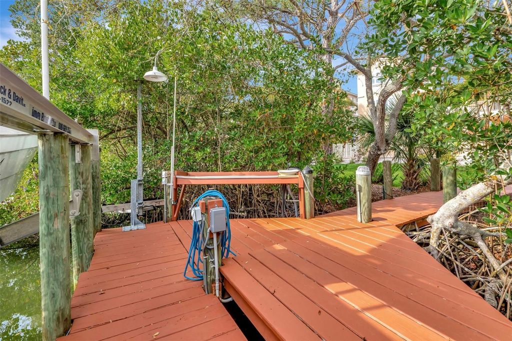 Image 51 of property listing at 1508 BOWLEES COVE, Bradenton, FL 34207