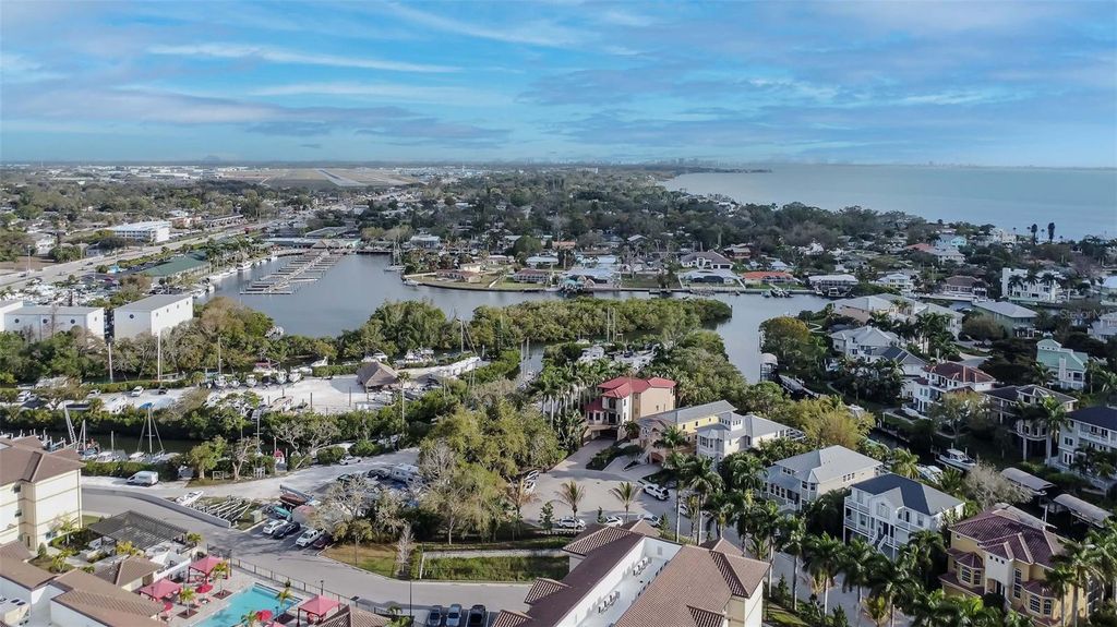 Image 69 of property listing at 1508 BOWLEES COVE, Bradenton, FL 34207
