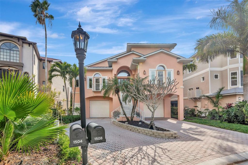 Image 8 of property listing at 1508 BOWLEES COVE, Bradenton, FL 34207