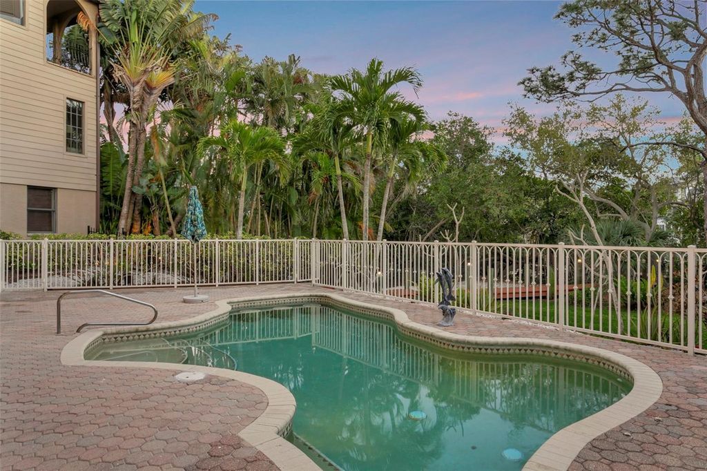 Image 85 of property listing at 1508 BOWLEES COVE, Bradenton, FL 34207