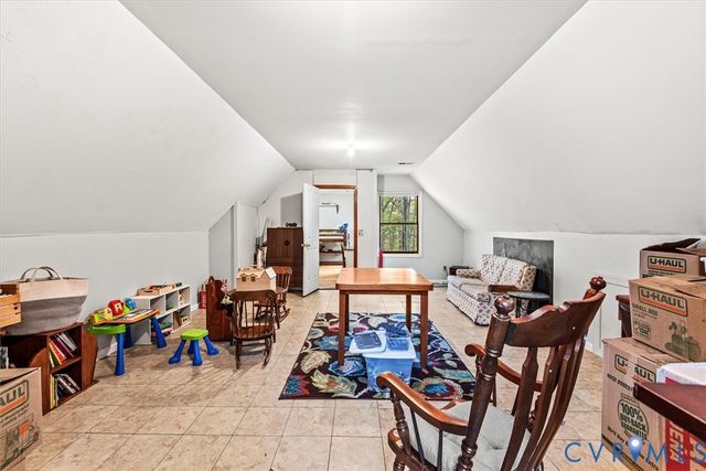 7358 Peppermill Rd, King George, VA 22485