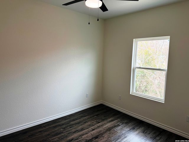 600A 10th, Bandera, TX 78003