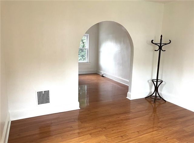 715 Wood, Bethlehem City, PA 18018