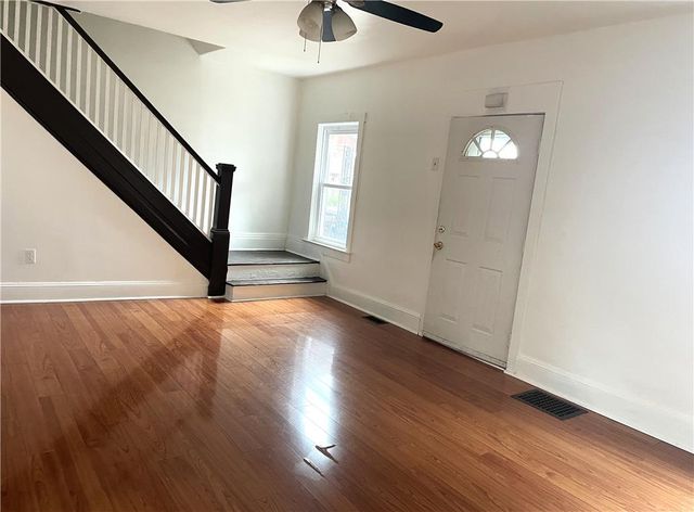 715 Wood, Bethlehem City, PA 18018