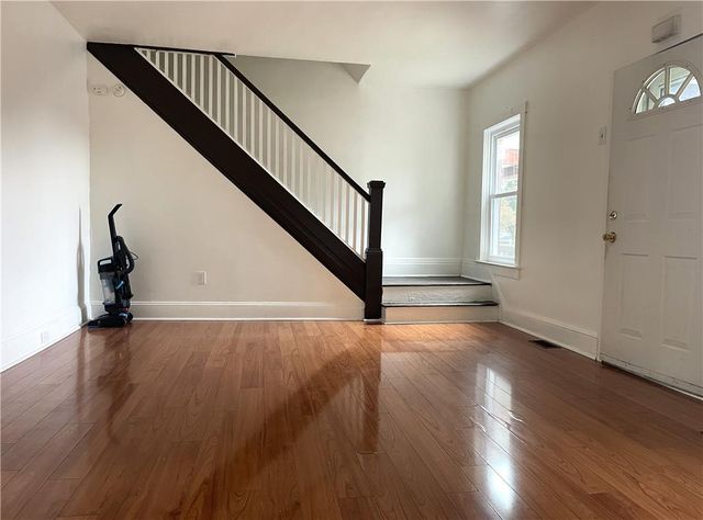 715 Wood, Bethlehem City, PA 18018