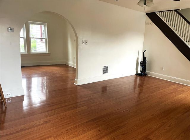 715 Wood, Bethlehem City, PA 18018