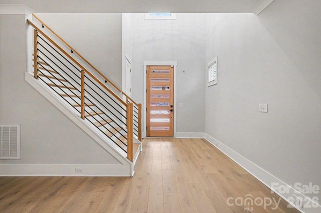 2305 Sanders Avenue, Charlotte, NC 28216