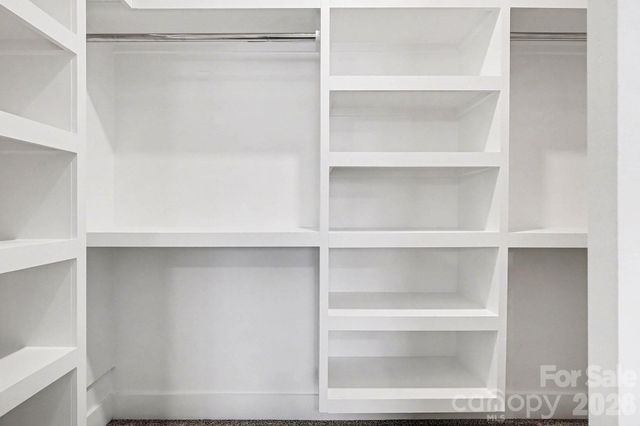 2305 Sanders Avenue, Charlotte, NC 28216