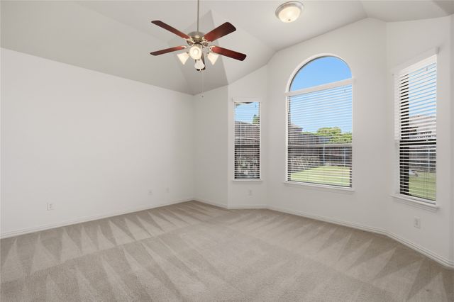 201 Oak Point Drive, Mckinney, TX 75071