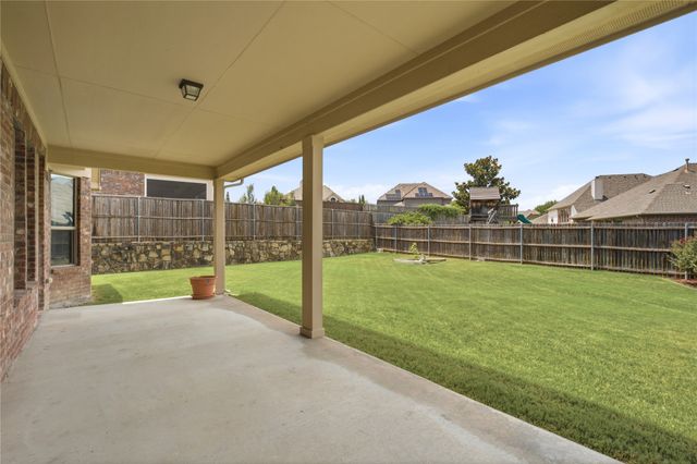201 Oak Point Drive, Mckinney, TX 75071