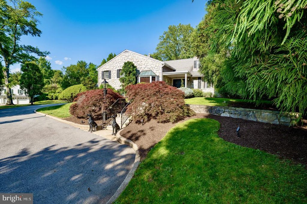 405 BOXWOOD RD, BRYN MAWR, PA 19010 — exterior