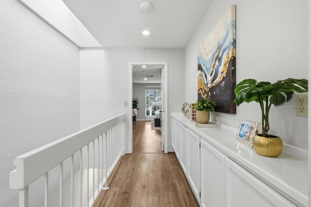 962 Belmont Terrace 9, Sunnyvale, CA 94086