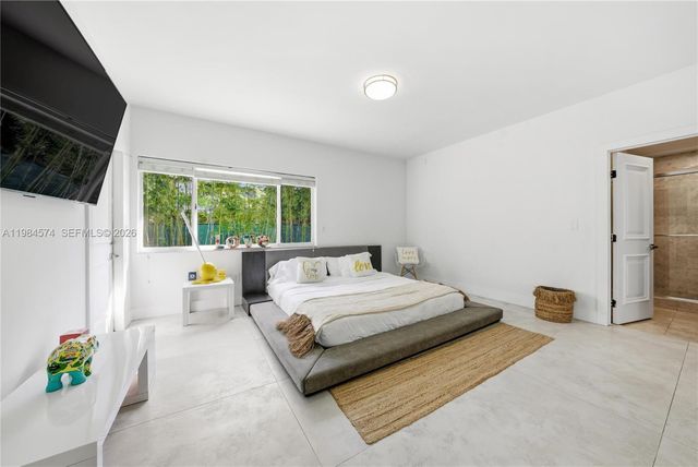 3401 NE 165th Street, North Miami Beach, FL 33160