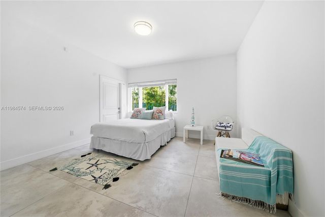 3401 NE 165th Street, North Miami Beach, FL 33160