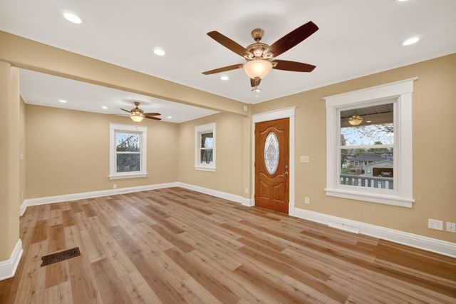 2924 61st Street, Des Moines, IA 50322