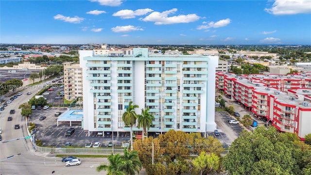 1825 W 44th Pl 1111, Hialeah, FL 33012