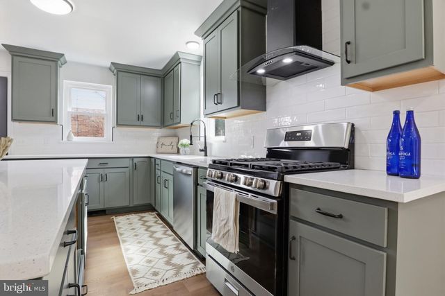 808 RATHTON RD, York, PA 17403