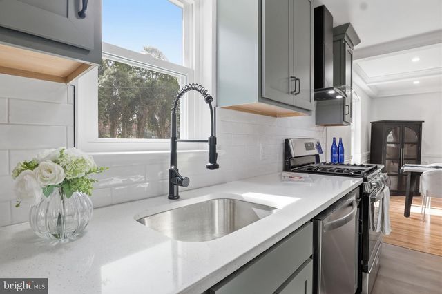 808 RATHTON RD, York, PA 17403