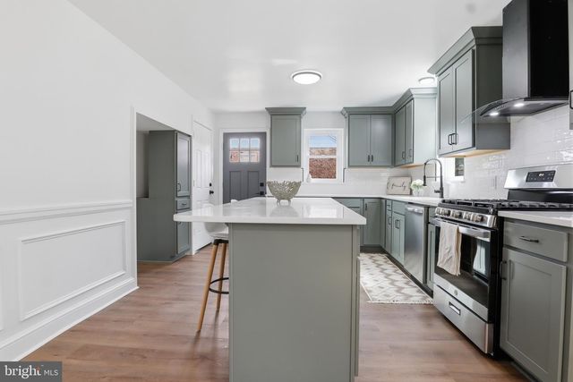 808 RATHTON RD, York, PA 17403