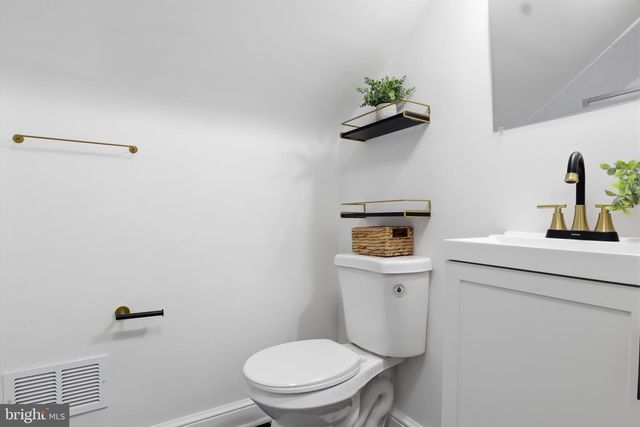 808 RATHTON RD, York, PA 17403