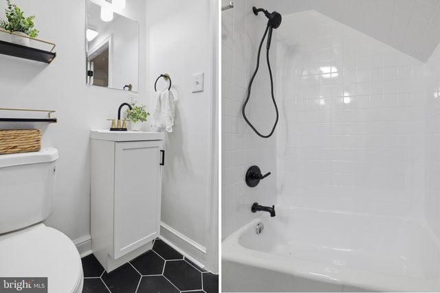 808 RATHTON RD, York, PA 17403