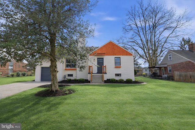 808 RATHTON RD, York, PA 17403