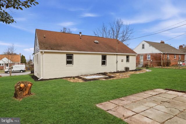 808 RATHTON RD, York, PA 17403