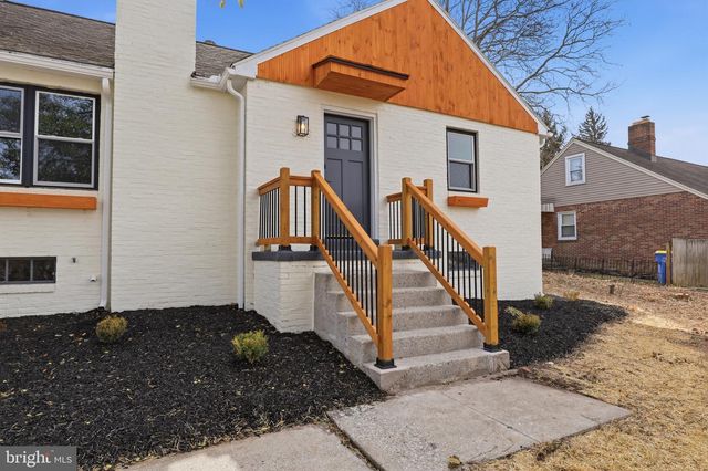 808 RATHTON RD, York, PA 17403