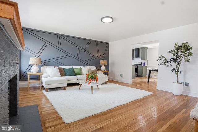 808 RATHTON RD, York, PA 17403