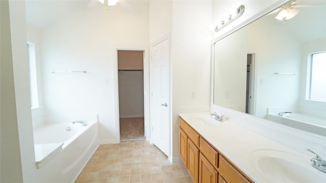 2306 Timber Cove Drive, Weatherford, TX 76087