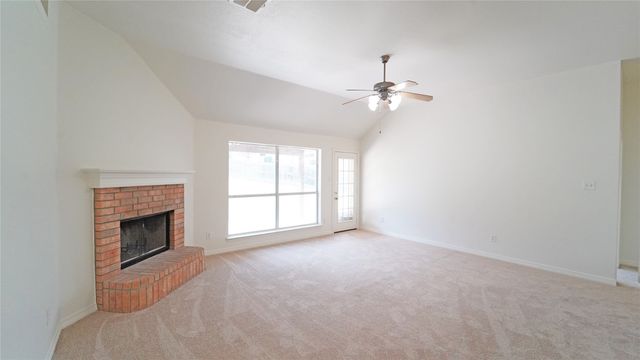 2306 Timber Cove Drive, Weatherford, TX 76087