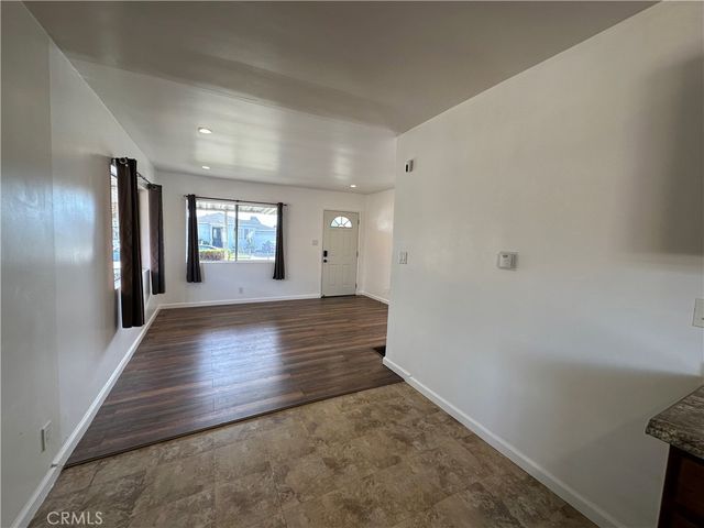 4587 W 142nd Street, Hawthorne, CA 90250