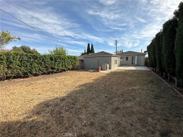 4587 W 142nd Street, Hawthorne, CA 90250