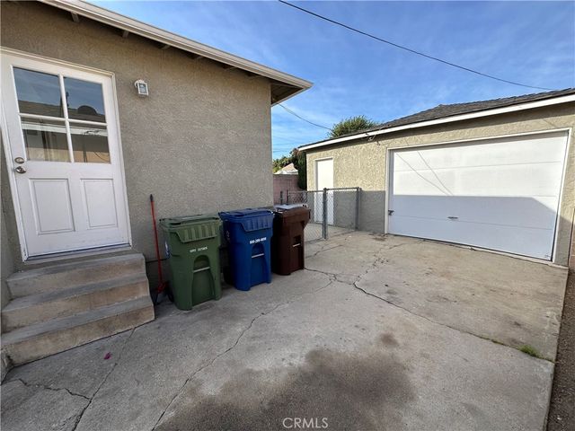 4587 W 142nd Street, Hawthorne, CA 90250